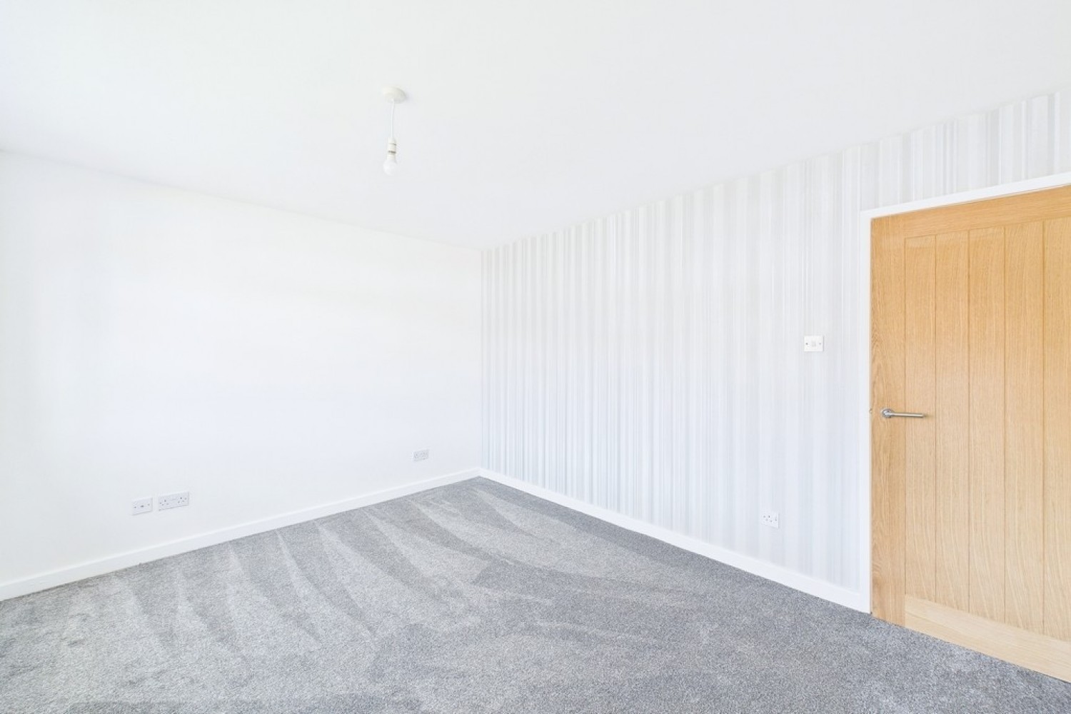 2 bedroom Flat for Letting Whateleys Drive