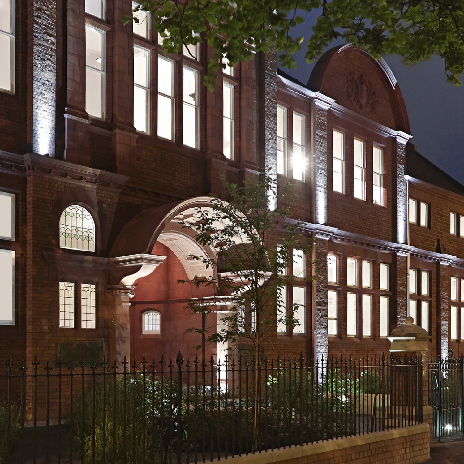 The Old Library, Avenue Road