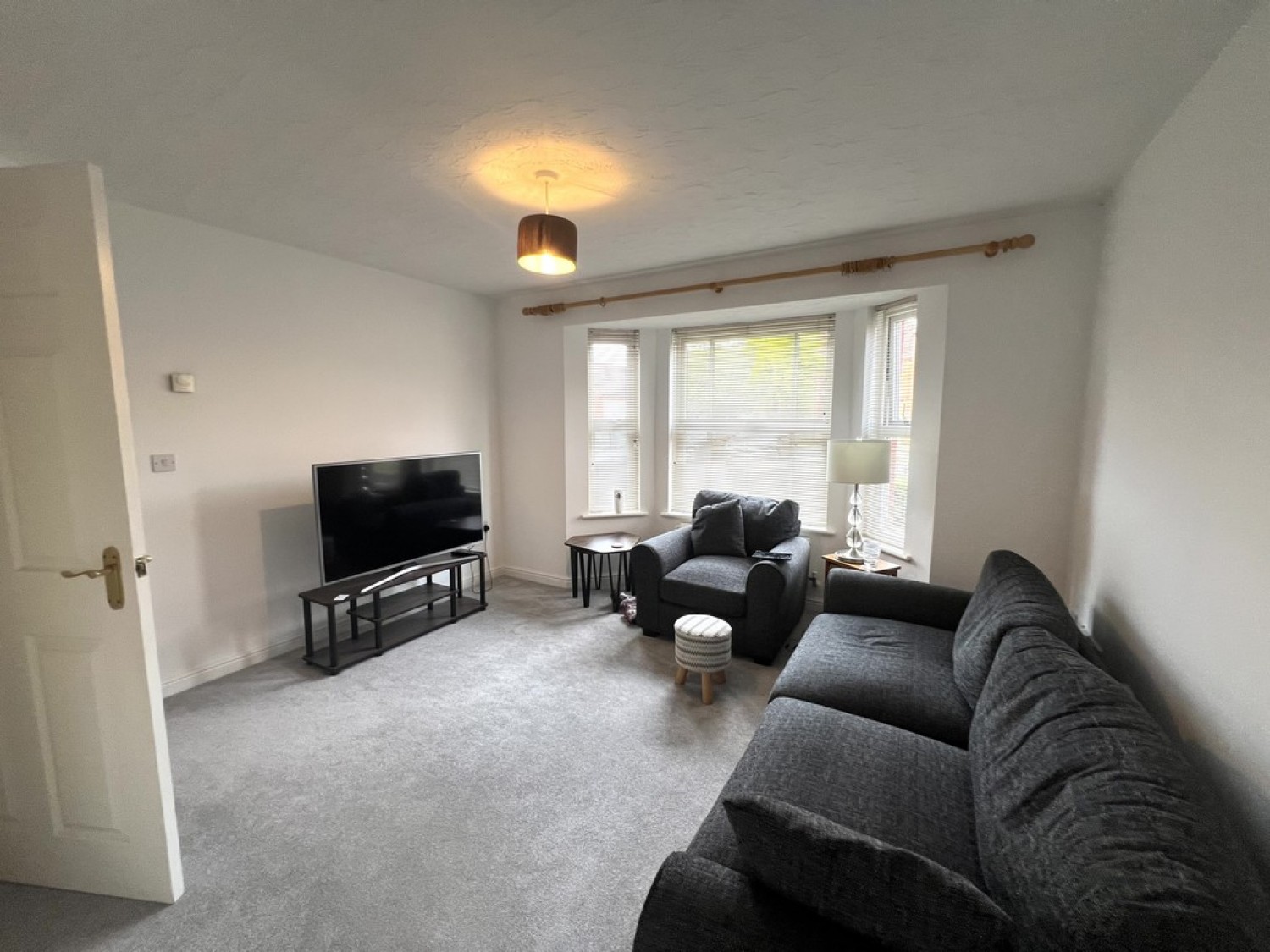 2 bedroom Flat for Letting Bromhurst Way, Chase Meadow