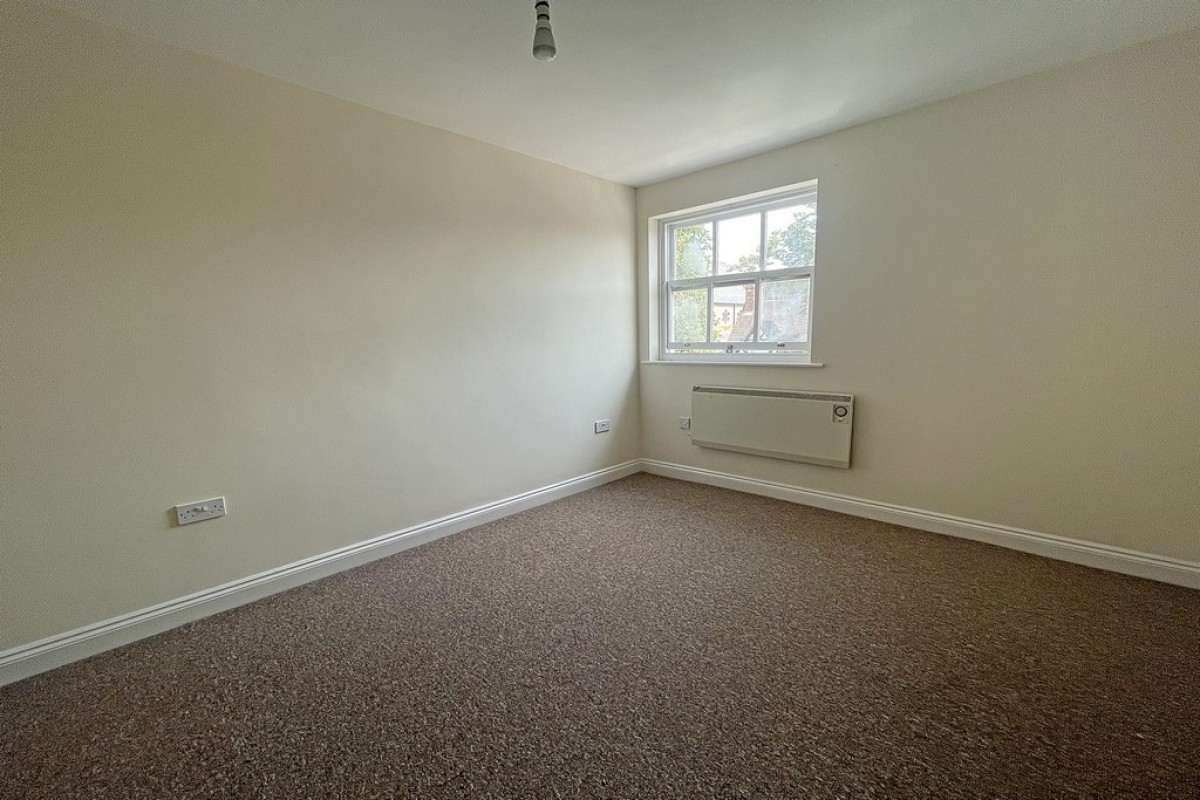 West End Court, Crompton Street, Warwick