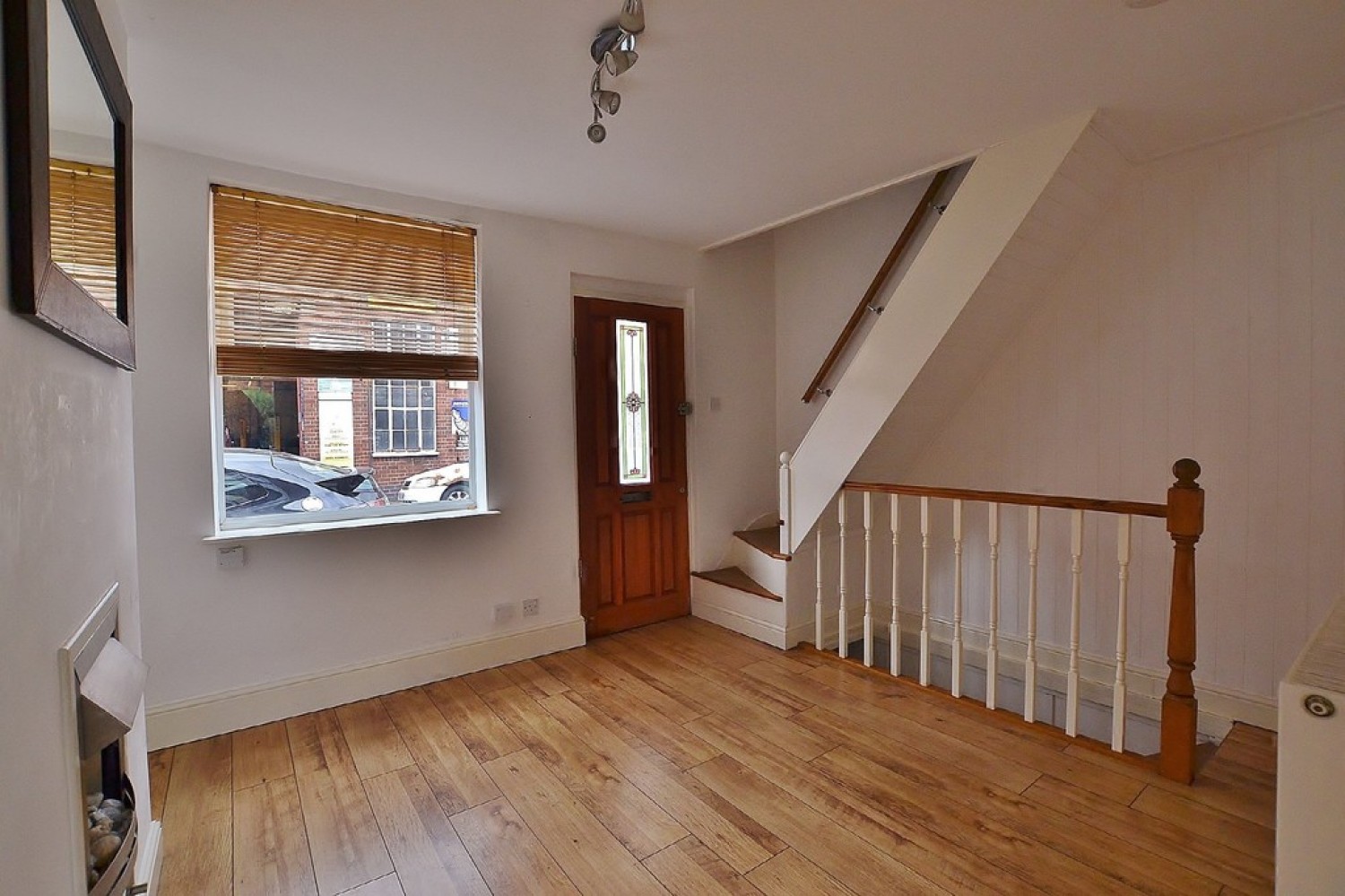 2 bedroom House for Letting Cherry Street, Warwick