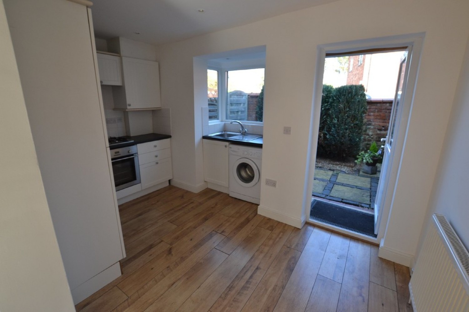 2 bedroom House for Letting Cherry Street, Warwick