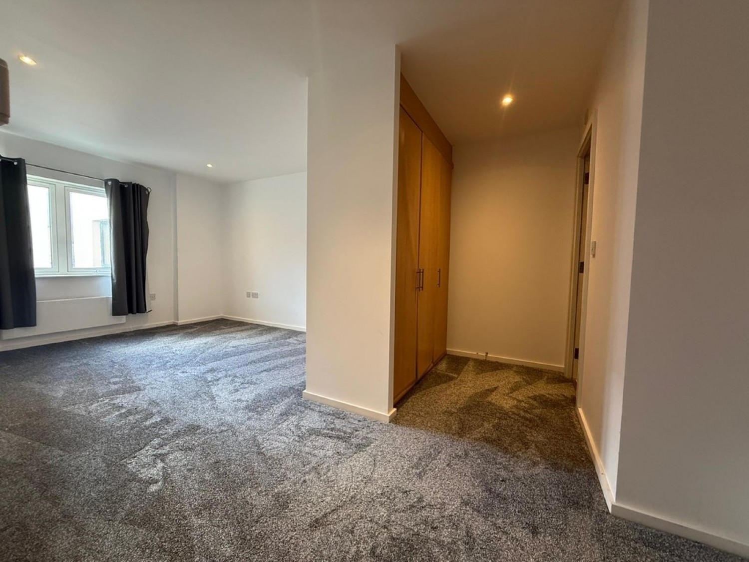 2 bedroom Flat for Letting Regent House, 89 Parade