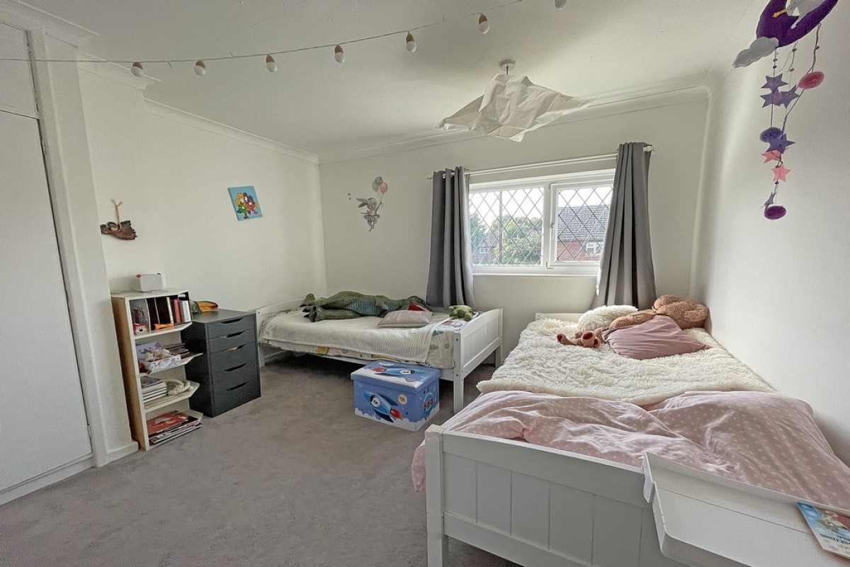 Mallory Road, Lighthorne Heath, Warwick