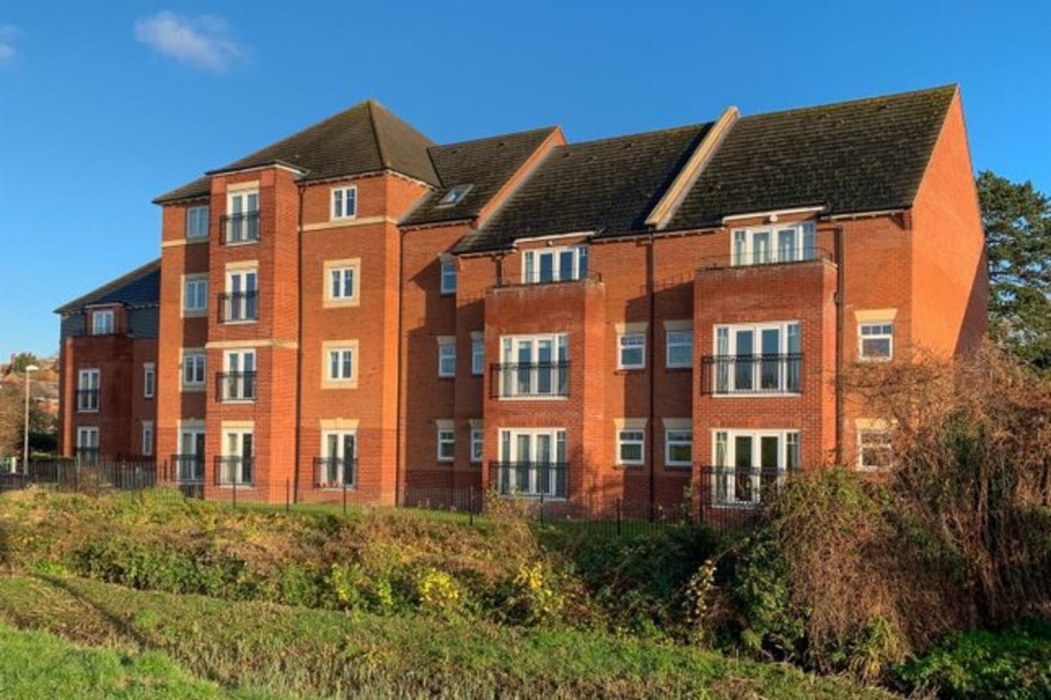 2 bedroom Flat for Letting Bread And Meat Close, Warwick