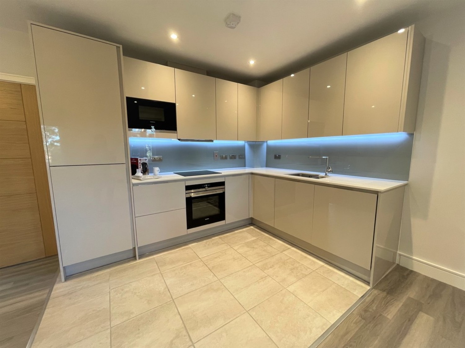 1 bedroom Flat for Letting Regents Green, Cloister Way, Leamington Spa