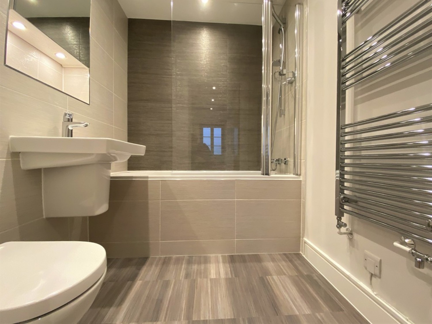 1 bedroom Flat for Letting Regents Green, Cloister Way, Leamington Spa