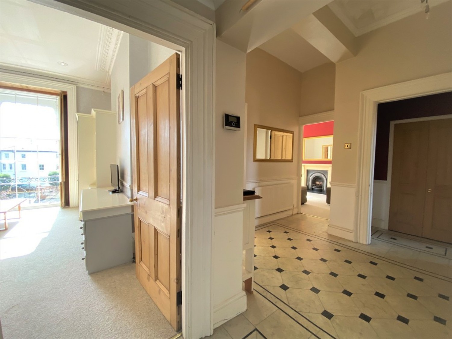 3 bedroom Flat for Letting Bertie Terrace, Warwick Place, Leamington Spa