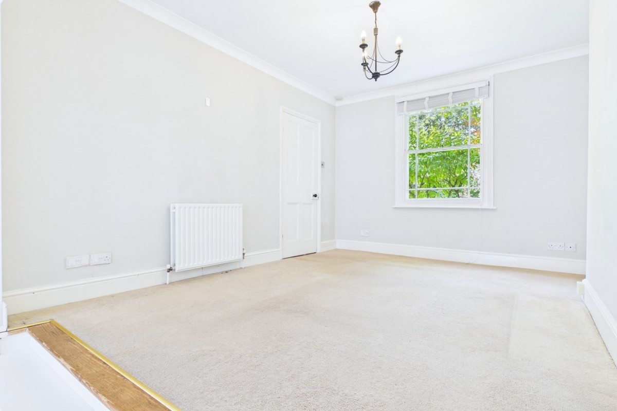Pear Tree Cottage, Russell Terrace, Leamington Spa