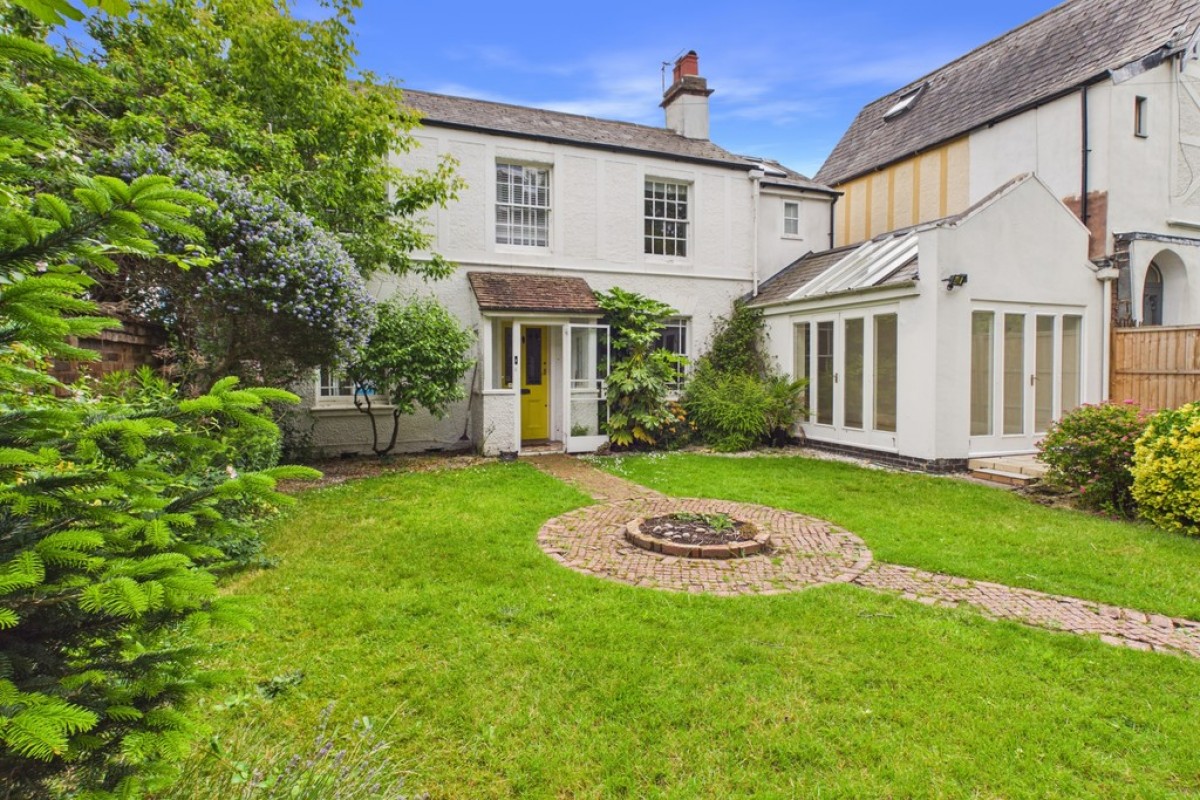 Pear Tree Cottage, Russell Terrace, Leamington Spa