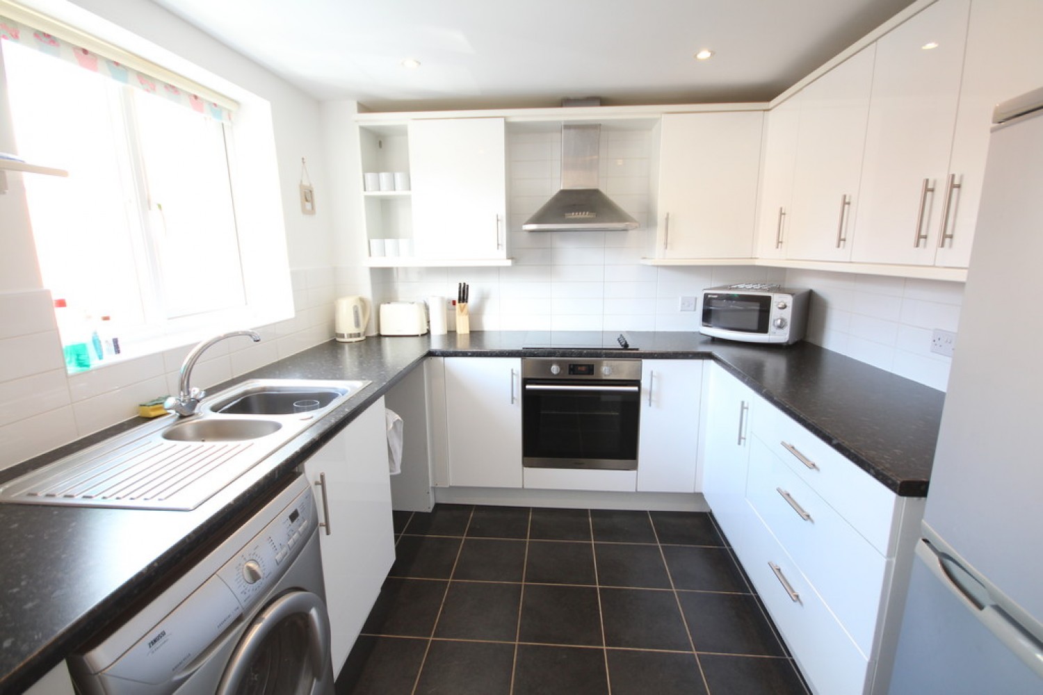 2 bedroom Flat for Letting Sir Thomas White Close, Warwick