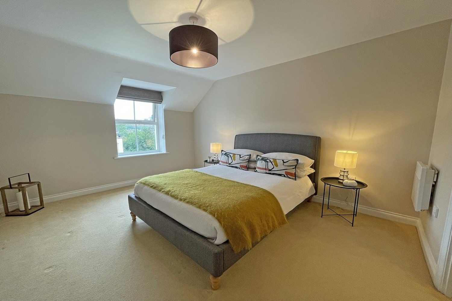 2 bedroom Flat for Letting Birch Meadow Close, Warwick