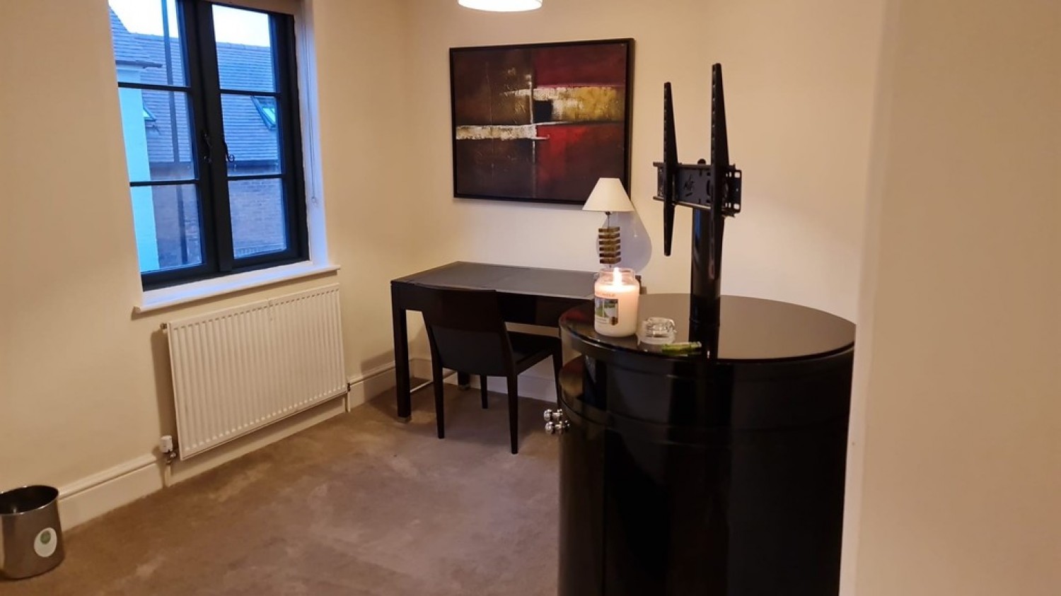 4 bedroom House in New Street, Kenilworth