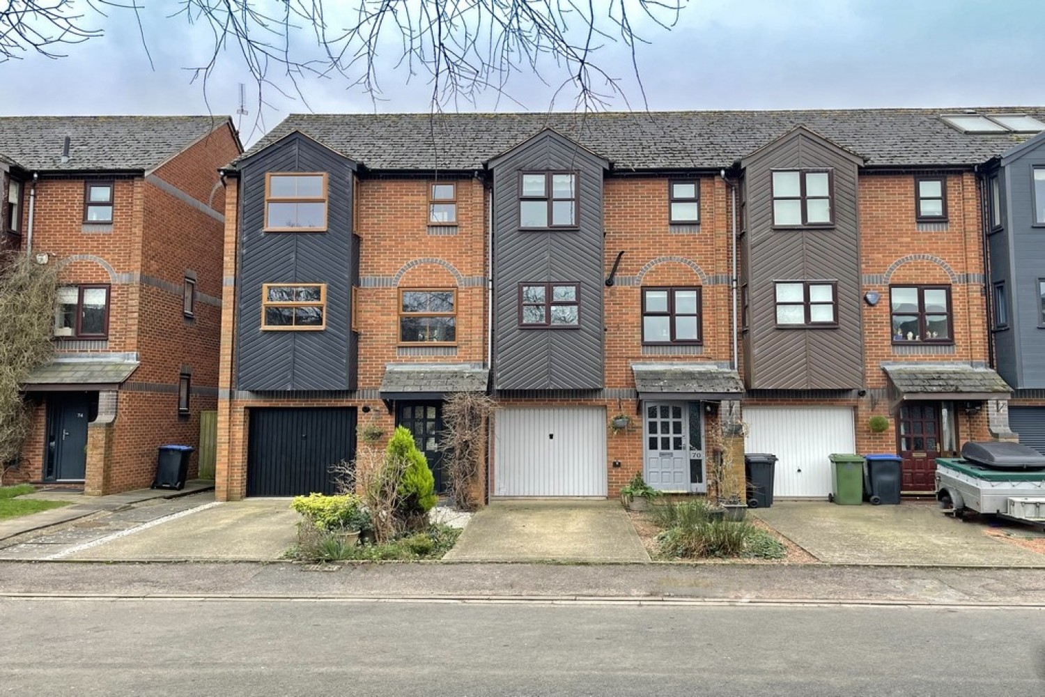 Aragon Drive, Warwick