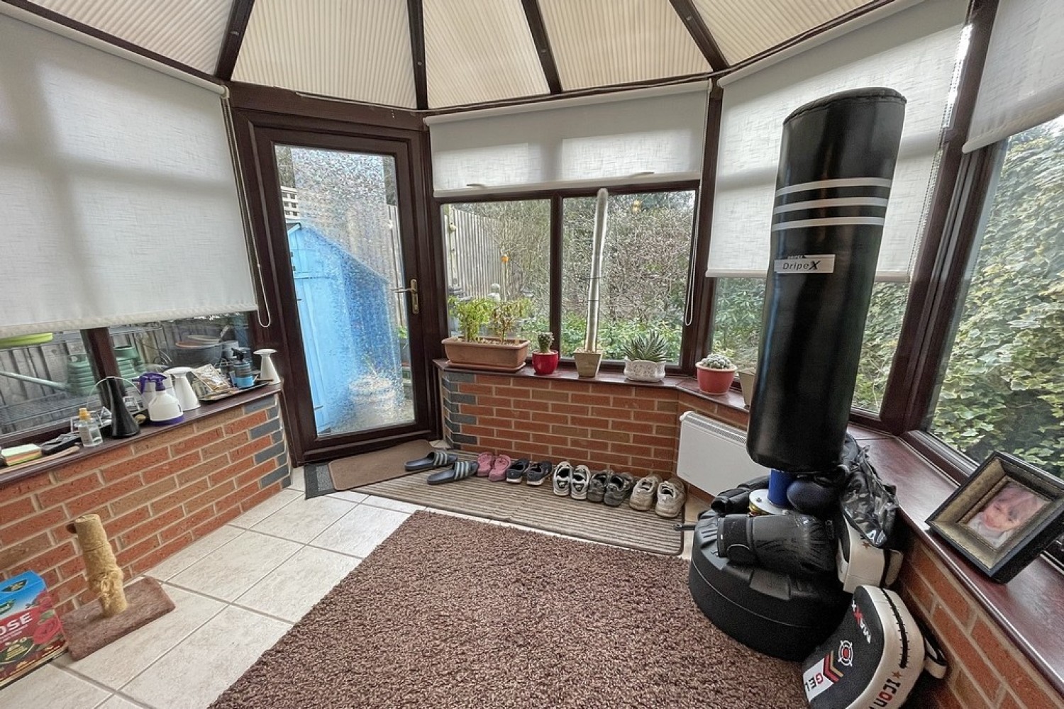 Aragon Drive, Warwick