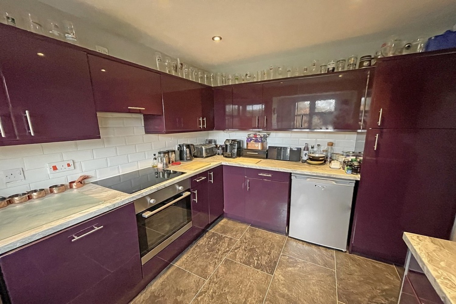 Aragon Drive, Warwick