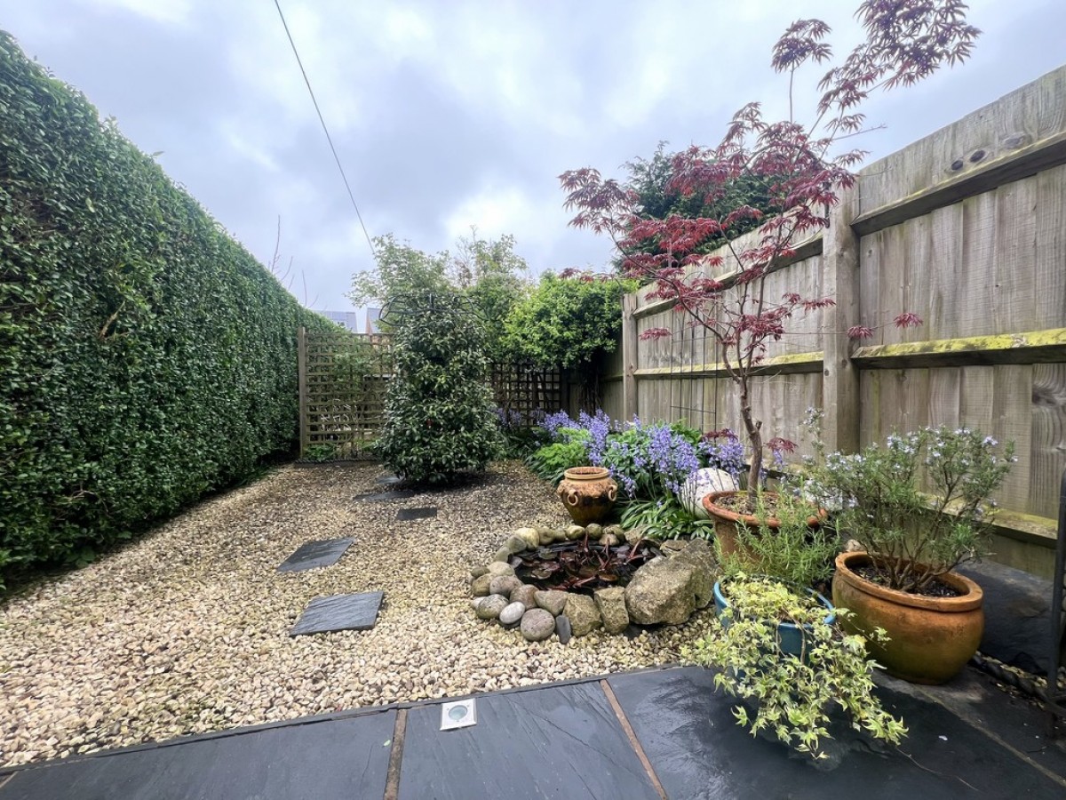 Lower Cape, The Cape, Warwick