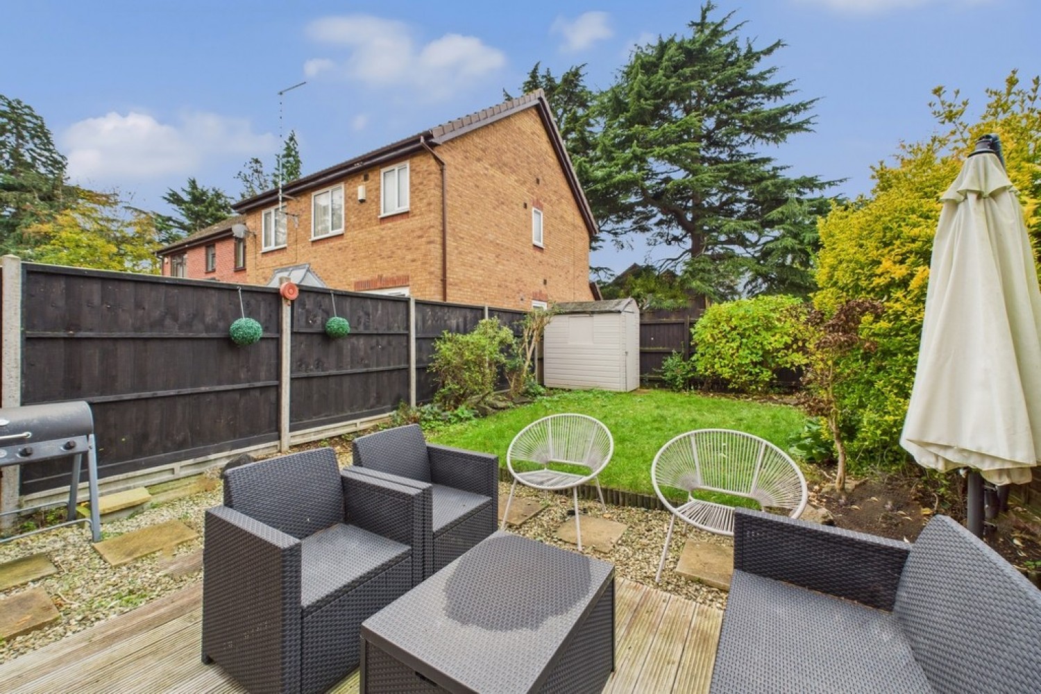 2 bedroom House for Sale Conifer Grove, Leamington Spa