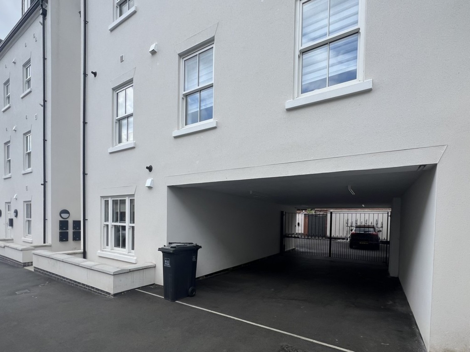 Hanover House, Kenilworth Street,