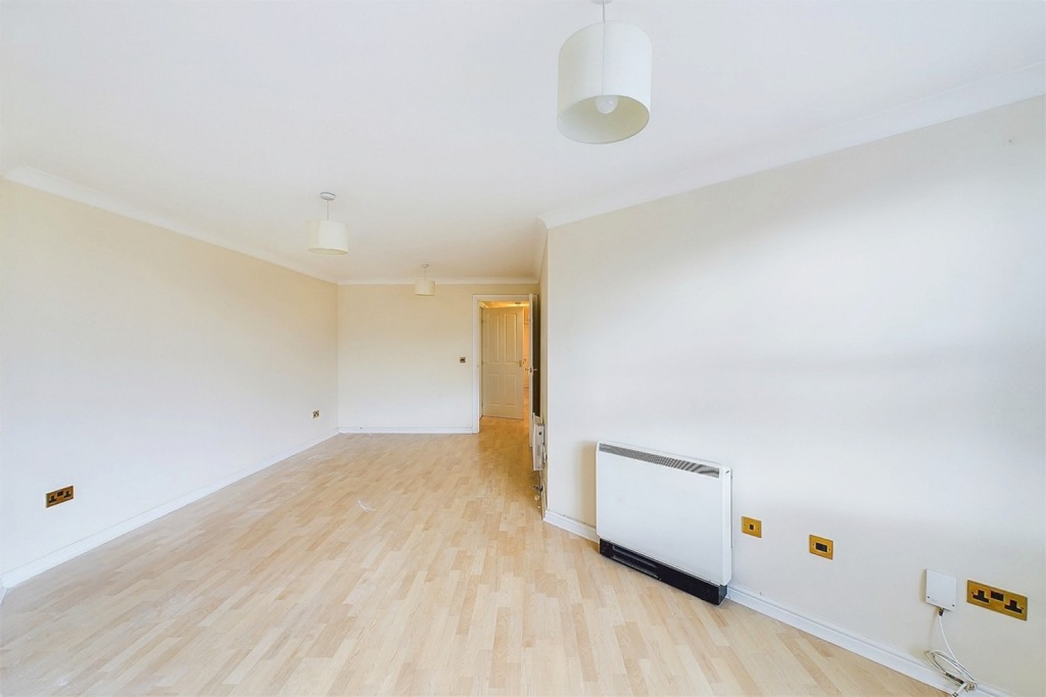 Birch End, Warwick