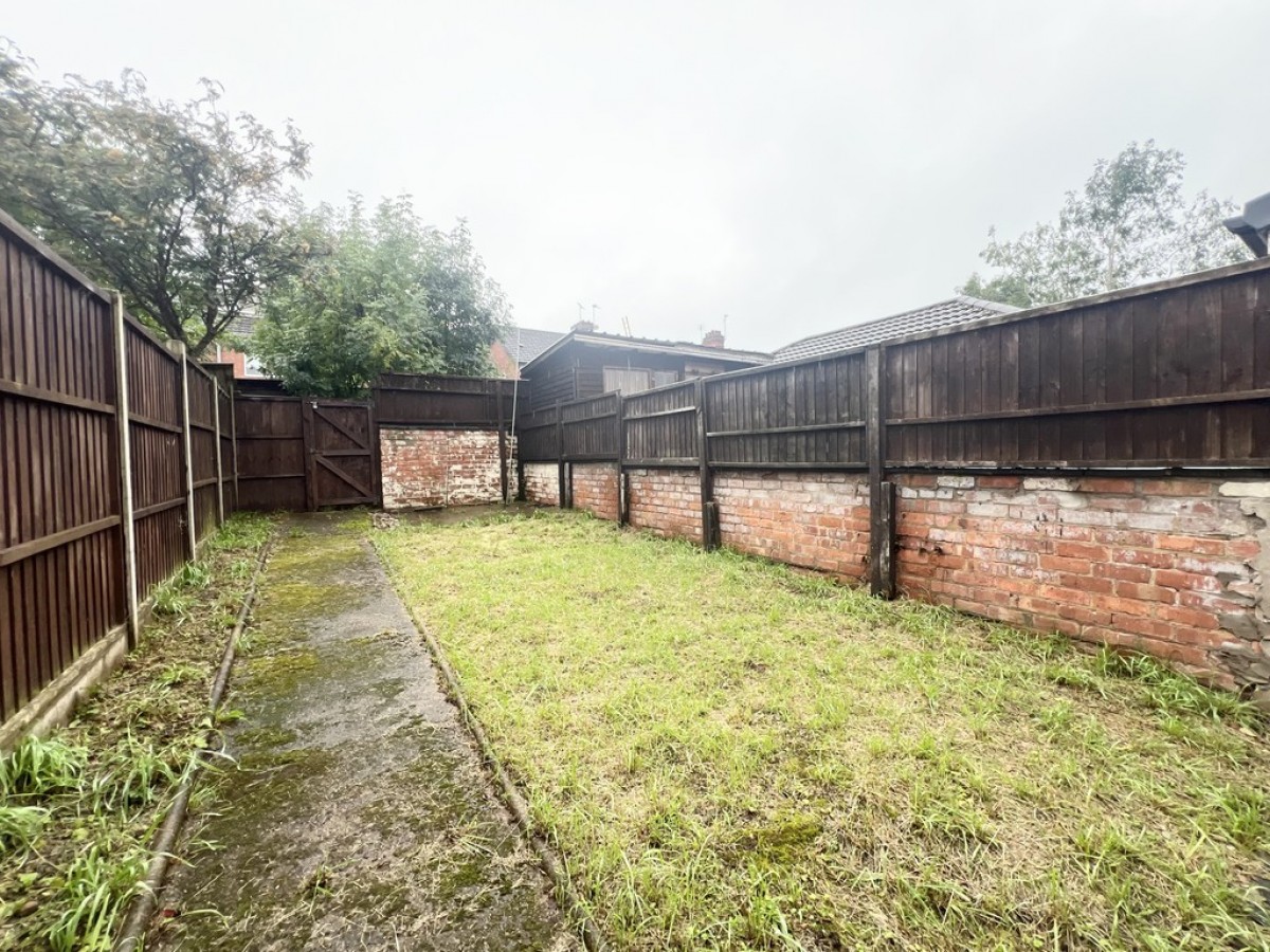 Queensland Avenue, Coventry