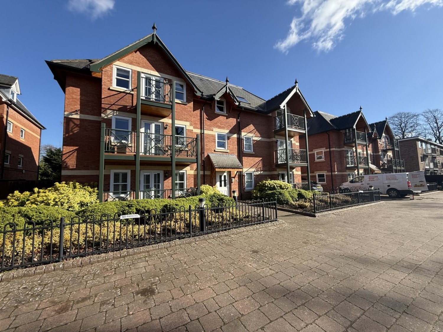 Saxon Court, Leamington Spa, Warwickshire