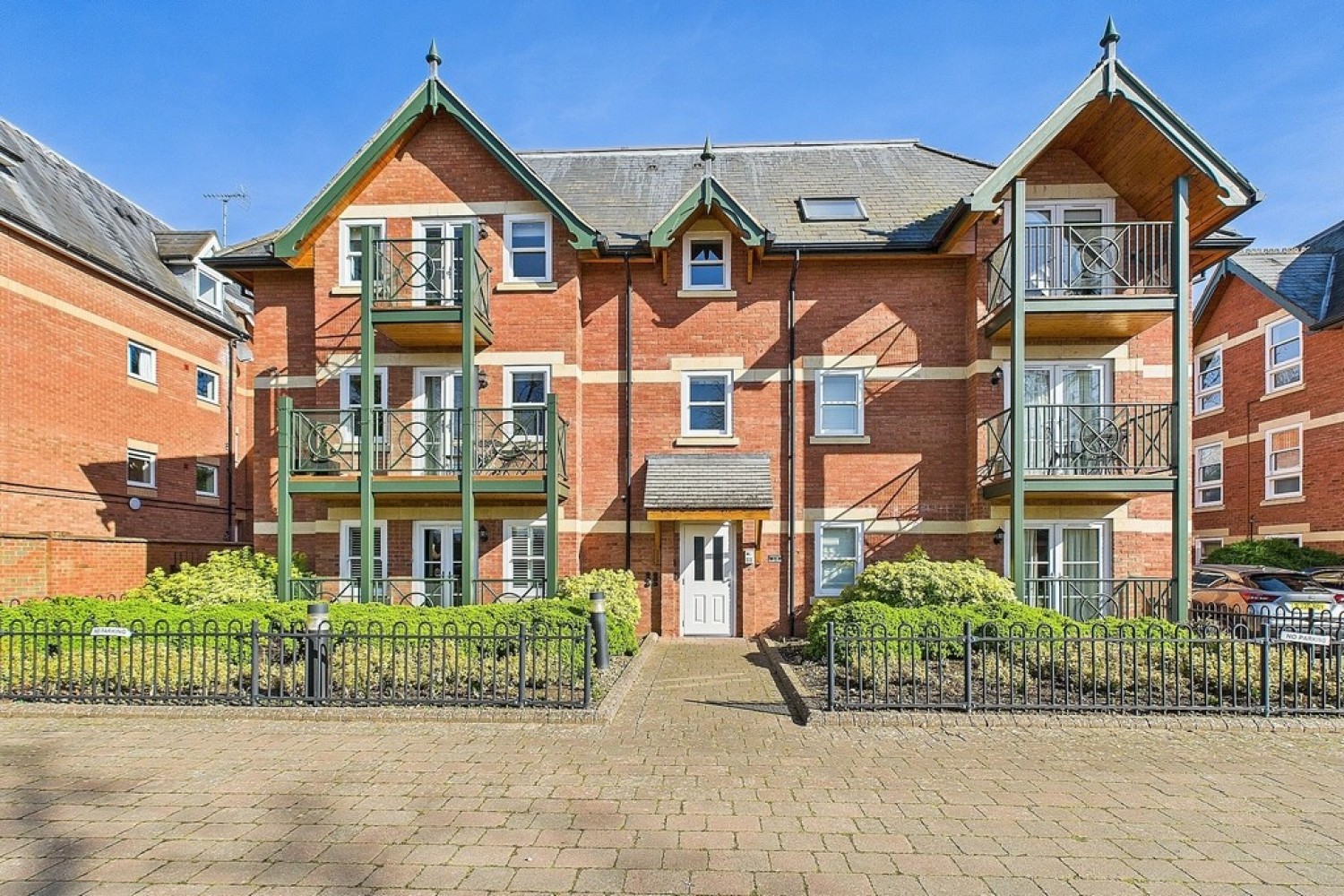 Saxon Court, Leamington Spa, Warwickshire