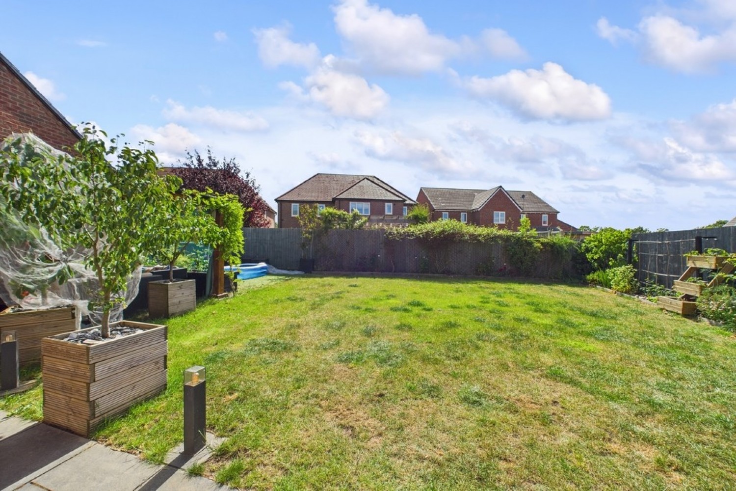 Palmer Crescent, Warwick