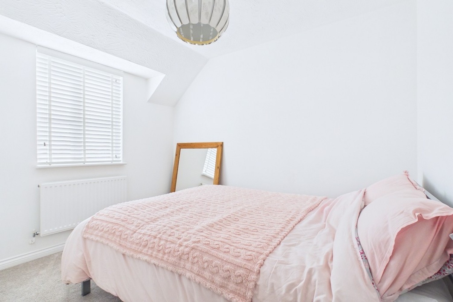 4 bedroom House for Sale Glendower Approach, Heathcote, Warwick