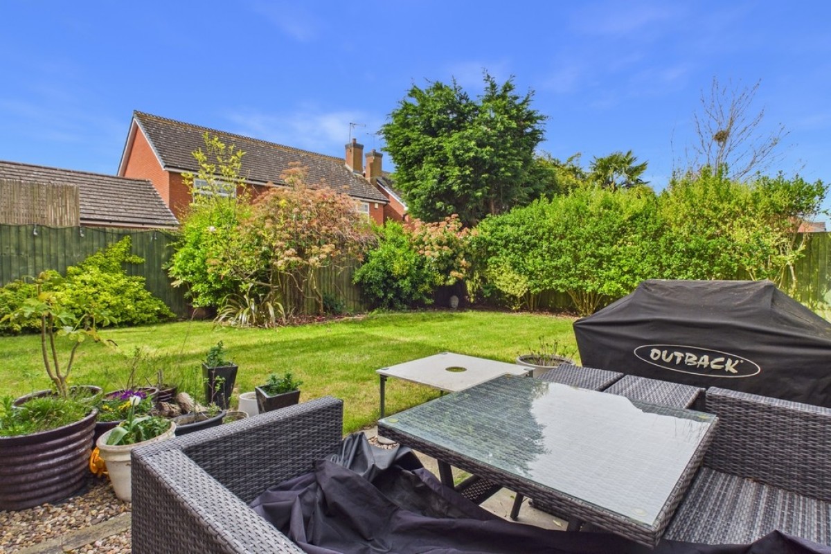 Glendower Approach, Heathcote, Warwick