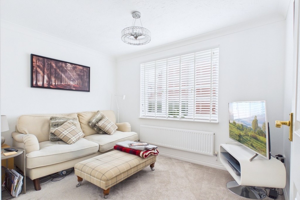 Glendower Approach, Heathcote, Warwick