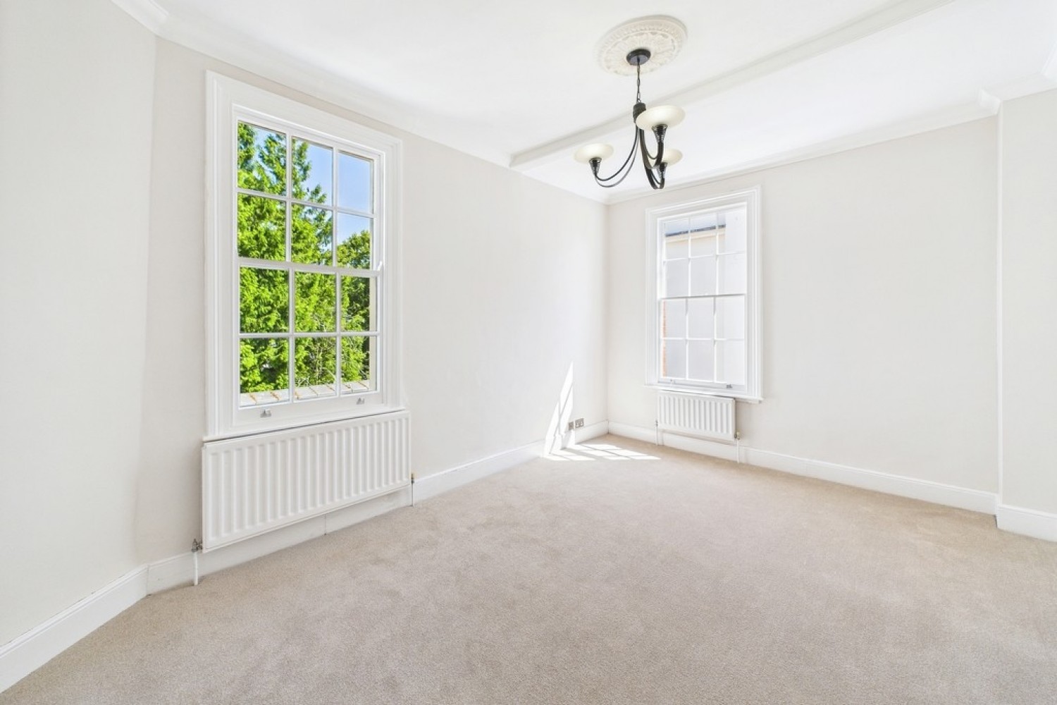 Binswood Avenue, Leamington Spa