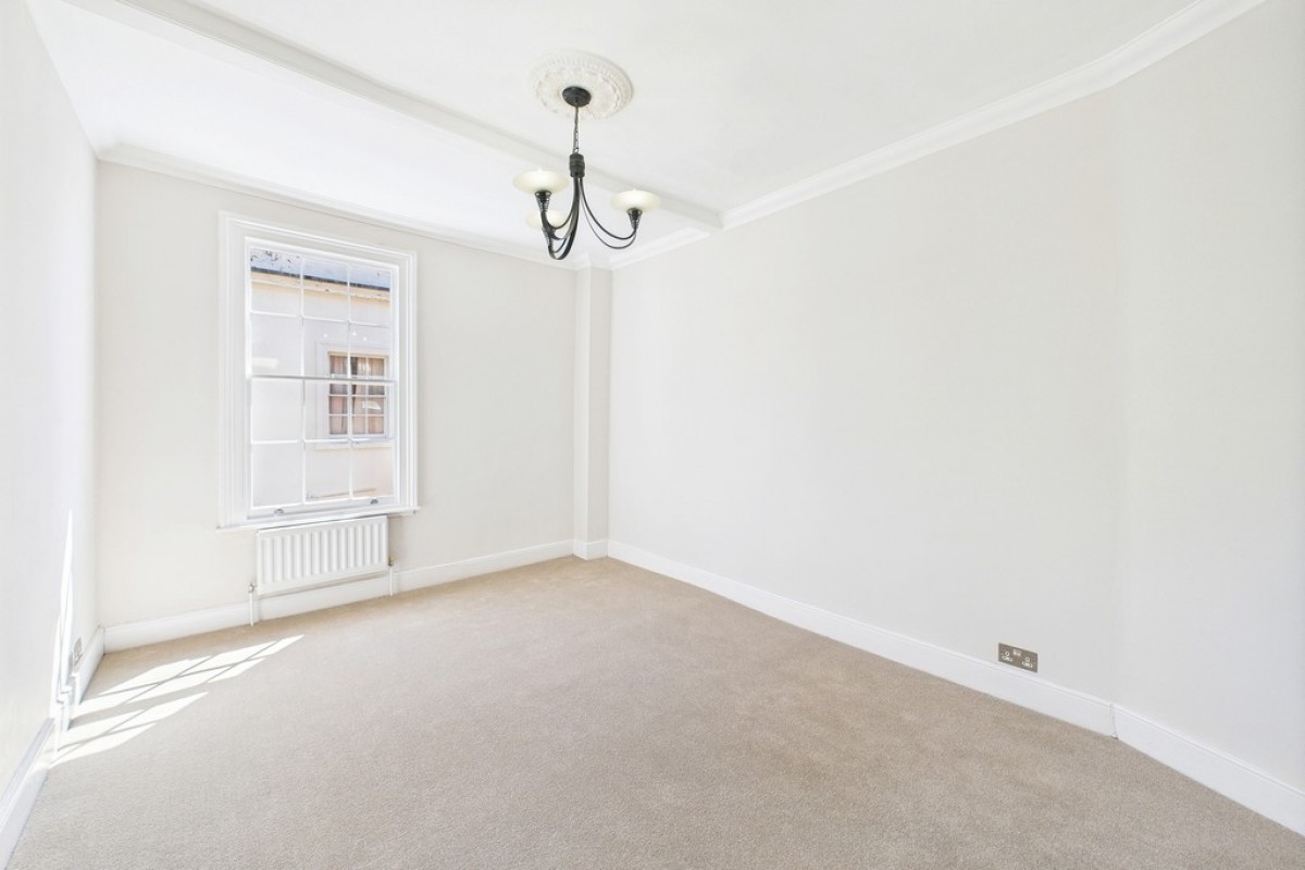 Binswood Avenue, Leamington Spa