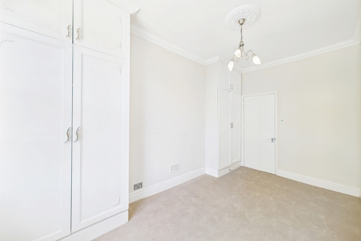 Binswood Avenue, Leamington Spa