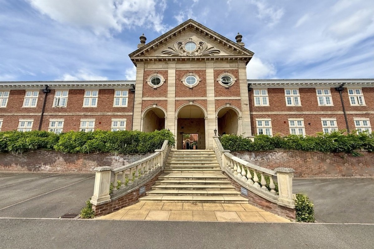 King Edwards Court, Blackwell Lane, Hatton Park, Warwick