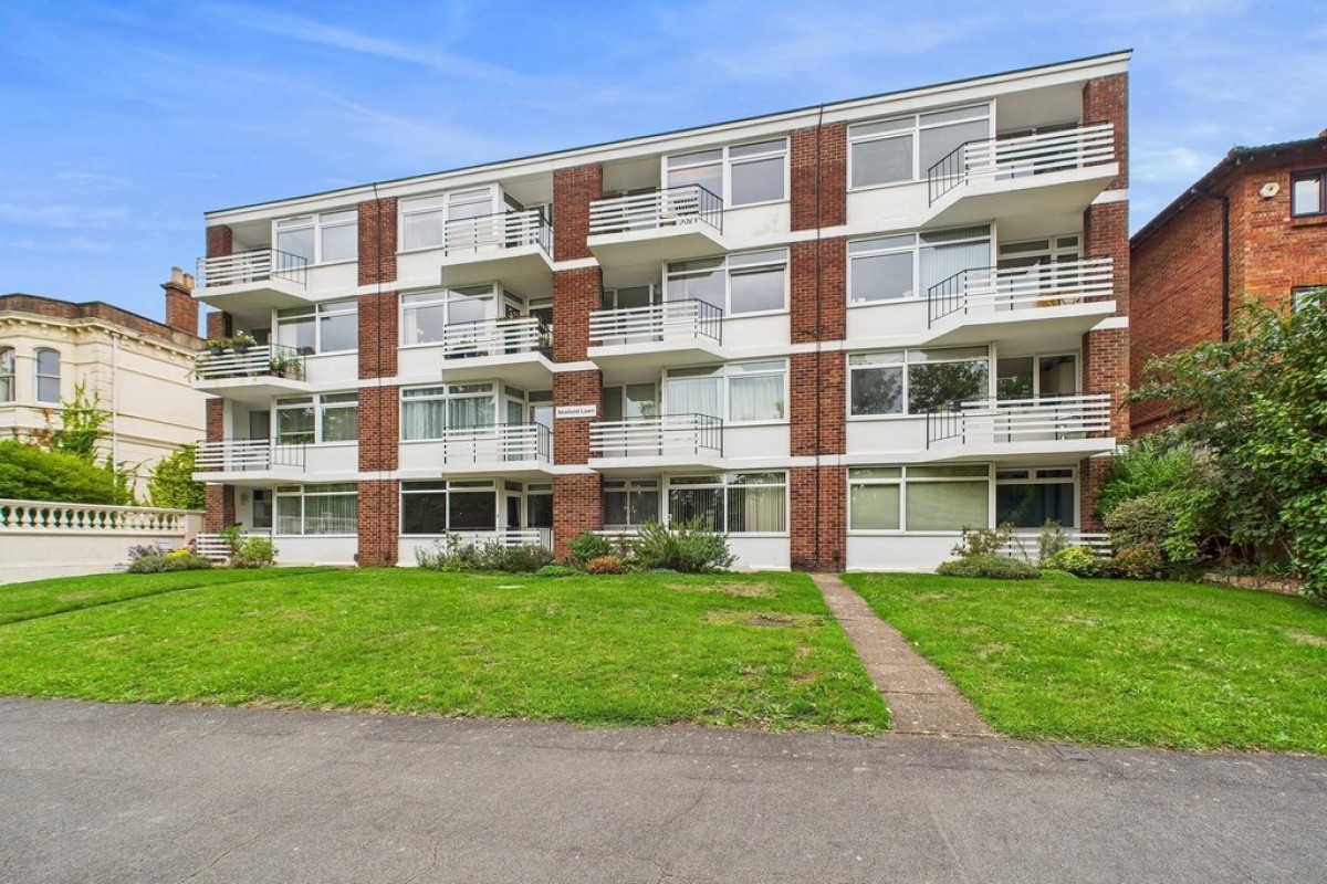 Newbold Lawn, Newbold Terrace East, Leamington Spa