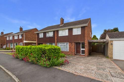 Ashford Gardens, Whitnash, Leamington Spa