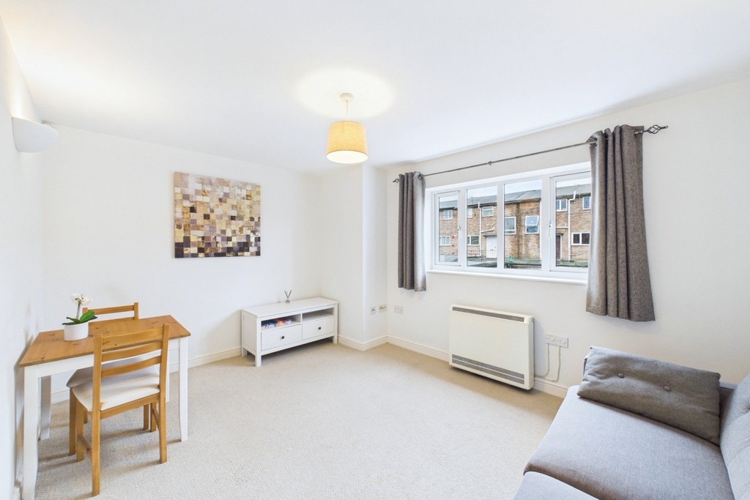 2 bedroom Flat for Sale Cornwall House, Cornwall Place, Leamington Spa