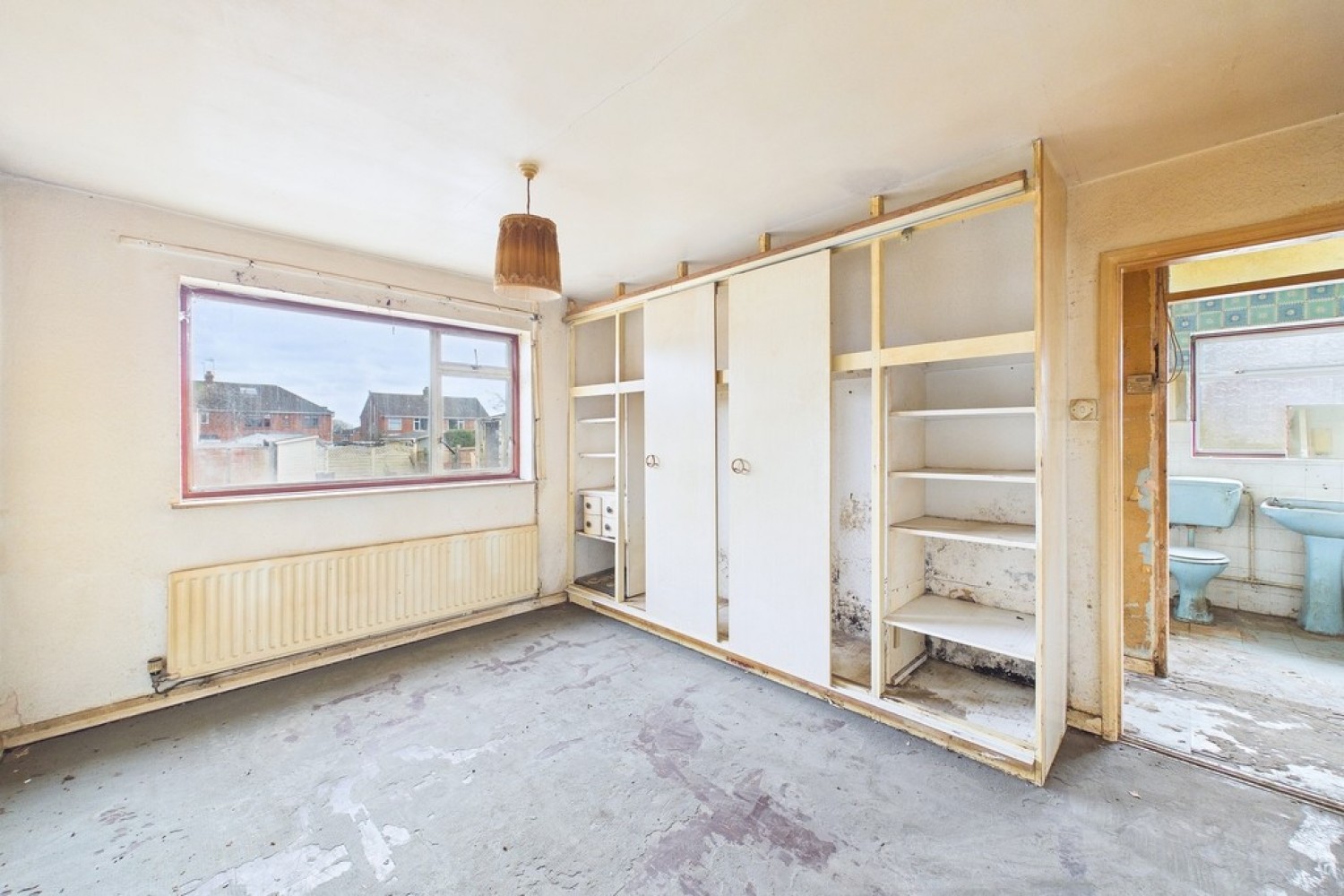 2 bedroom Bungalow for Sale Chandlers Road, Whitnash, Leamington Spa