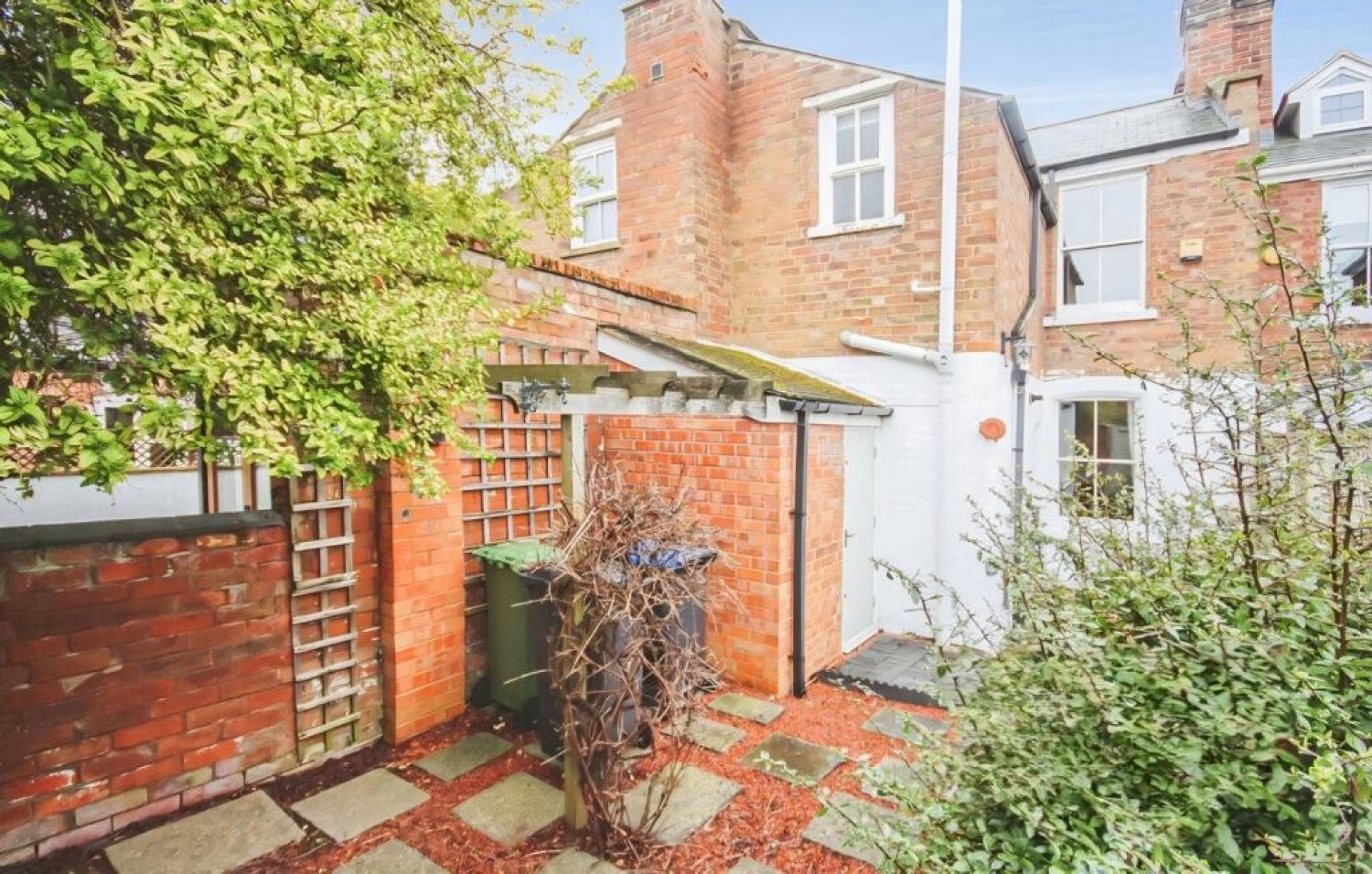 2 bedroom House for Sale Holly Street, Leamington Spa