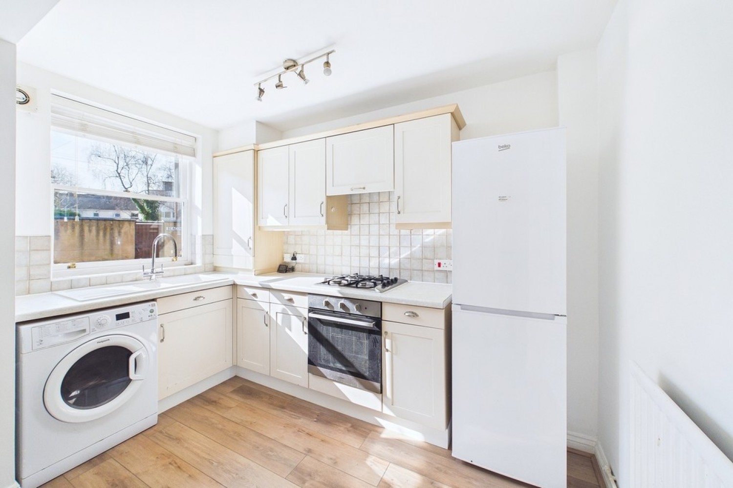 2 bedroom House for Sale Beaconsfield Street West, Leamington Spa