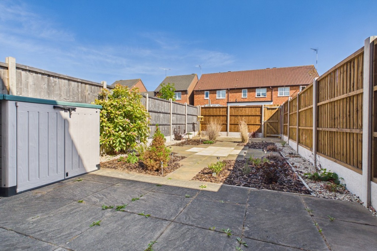 2 bedroom House for Sale Montgomery Road, Whitnash, Leamington Spa