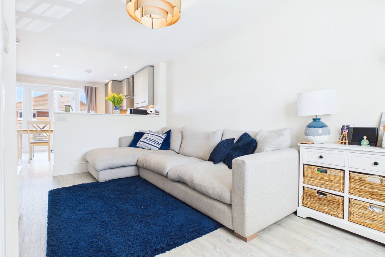 2 bedroom House for Sale Hollybush Close, Warwick