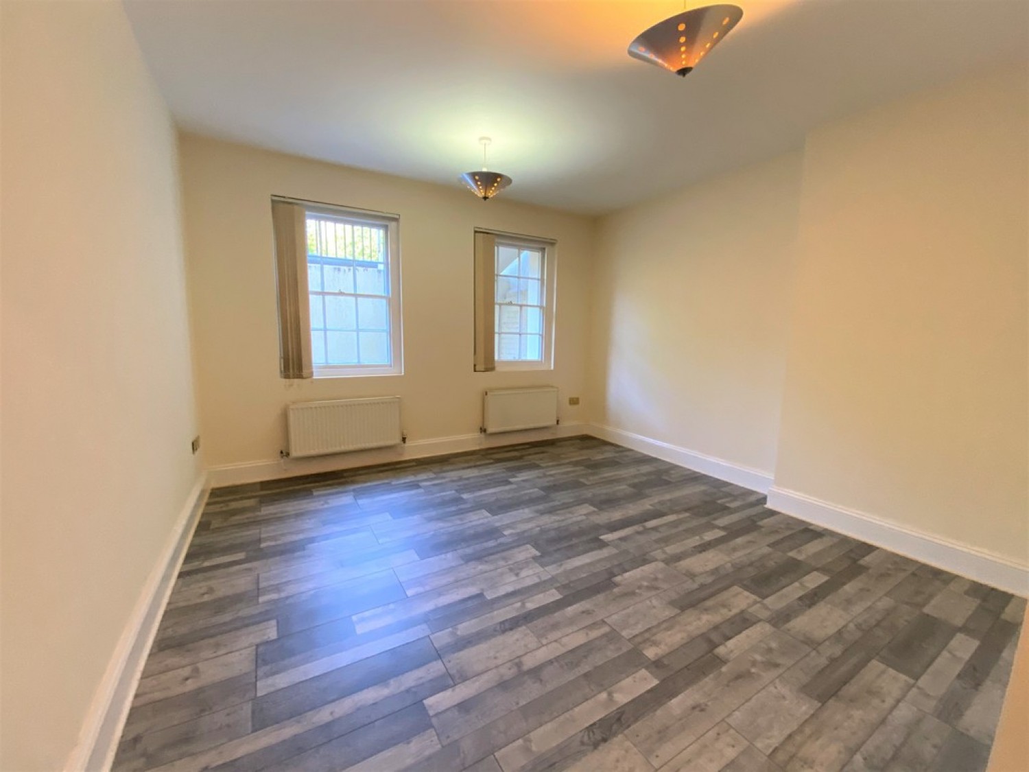 2 bedroom Flat for Sale The Townhouse, Kenilworth Road, Leamington Spa