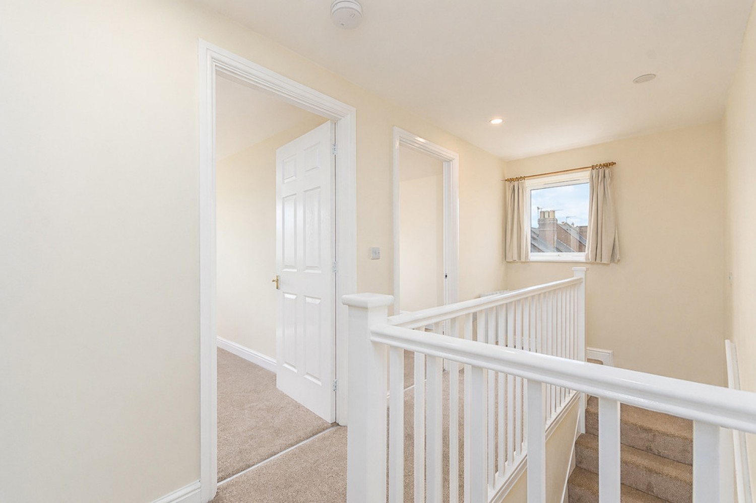 2 bedroom Flat for Letting Cornwall Place, Leamington Spa