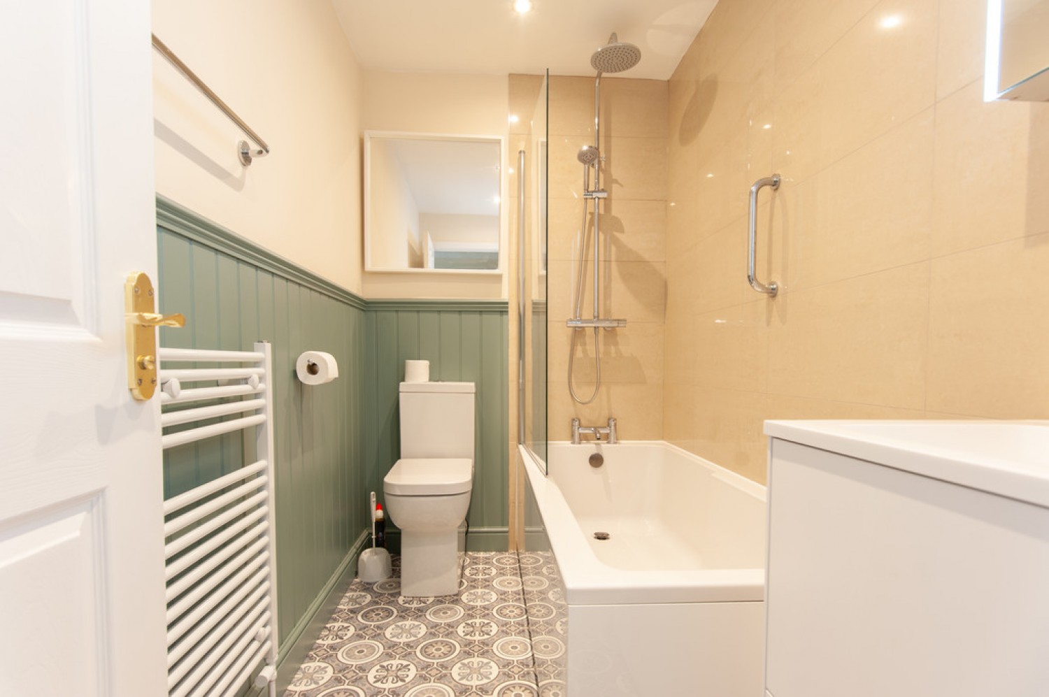 2 bedroom House for Letting St Andrew Place, Aldwalk, York