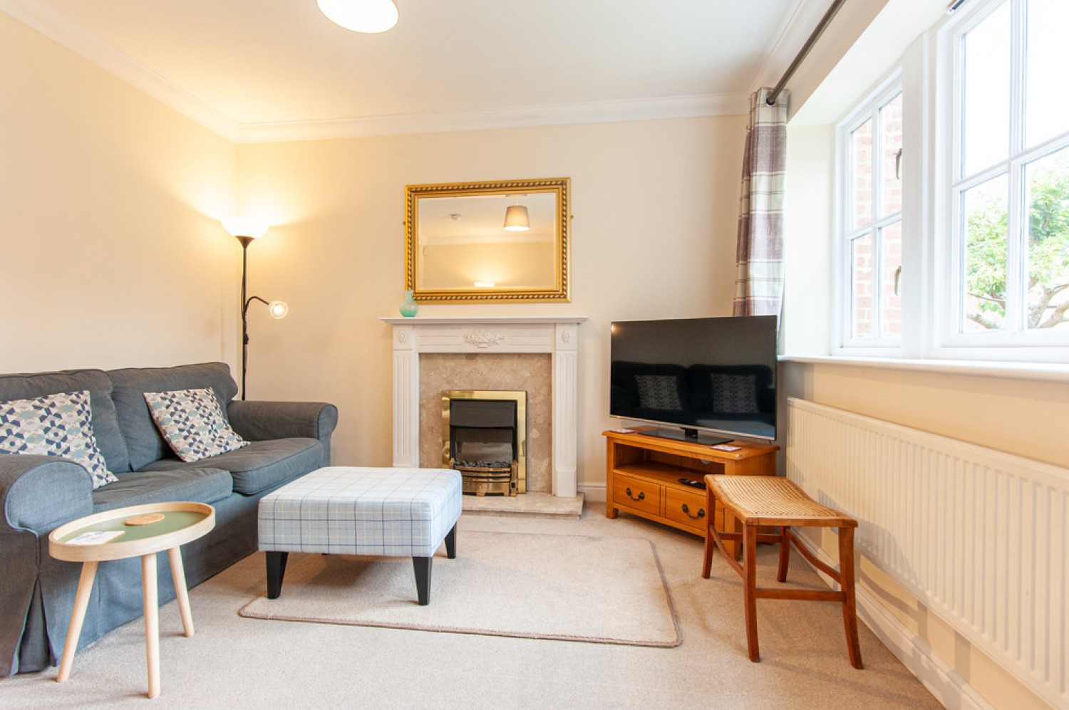 2 bedroom House for Letting St Andrew Place, Aldwalk, York