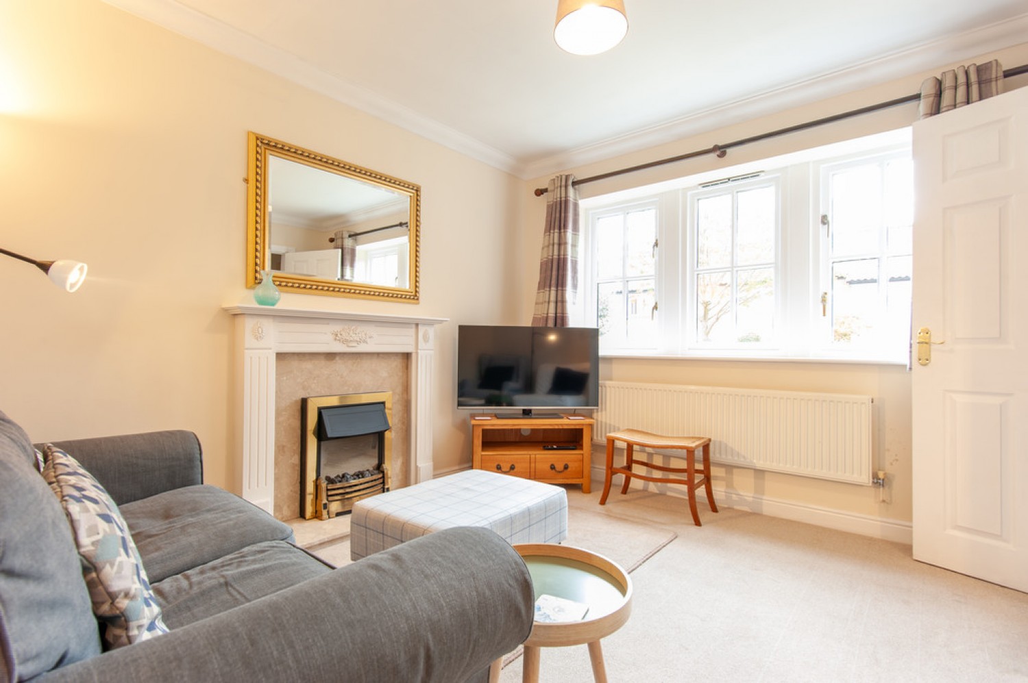 2 bedroom House for Letting St Andrew Place, Aldwalk, York