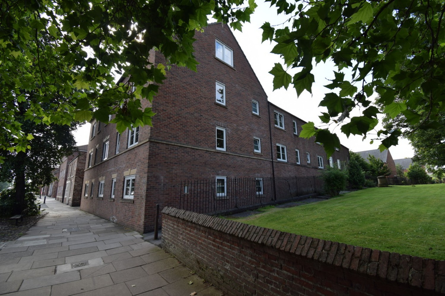 2 bedroom Flat for Letting Lawrence Street, York