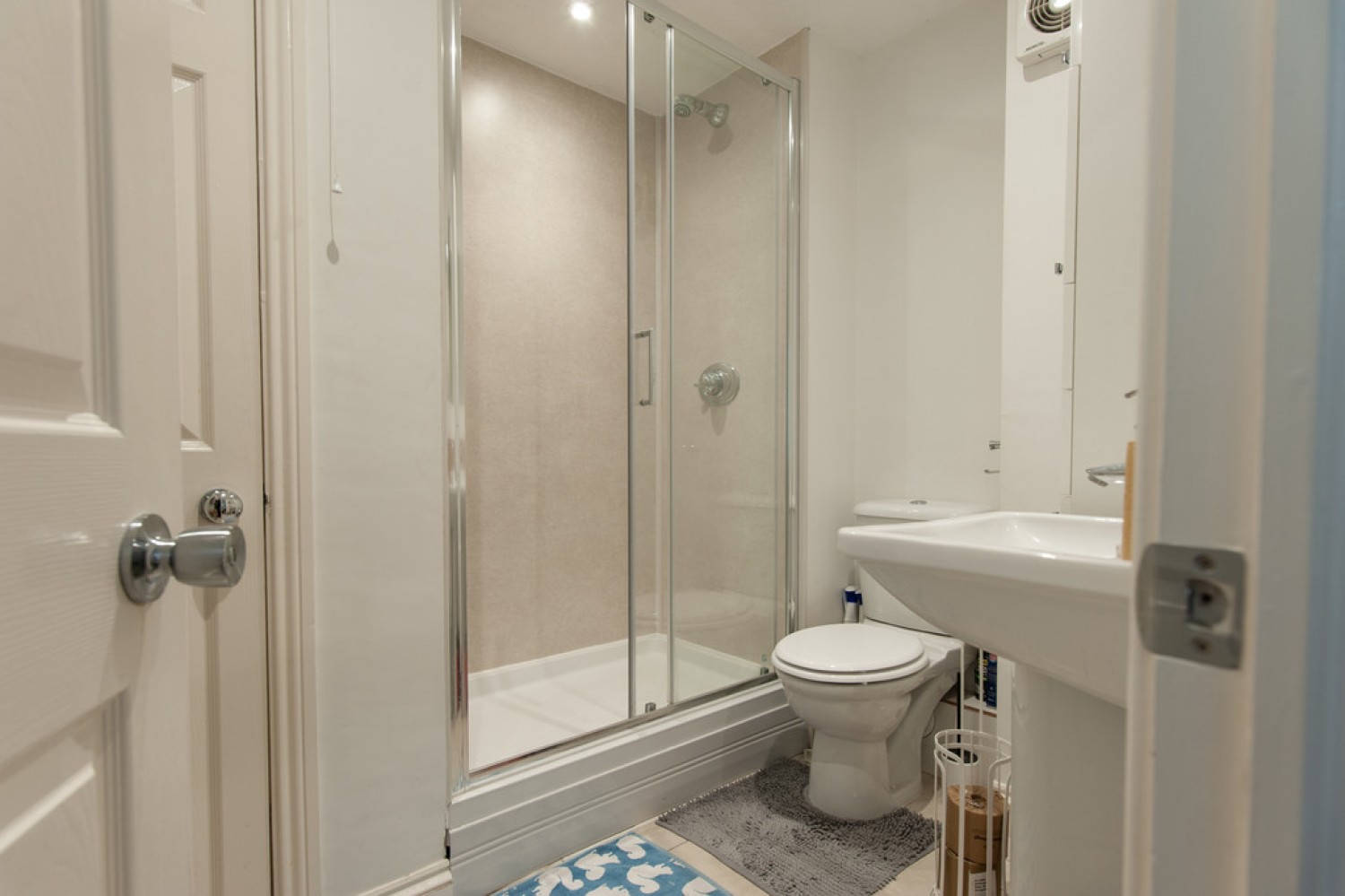 2 bedroom Flat for Letting Postern Close, York